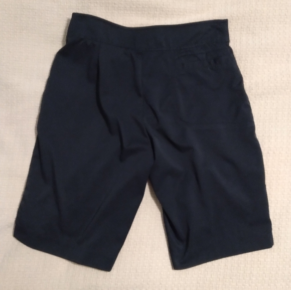 Navy Blue Ladies Tail Golf Shorts Size 6 *LIKE NEW* - Picture 2 of 8